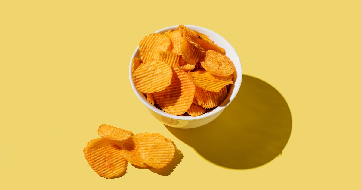 Dit Is De Reden Waarom Je Vertrouwde Chips Niet Meer Hetzelfde Smaakt