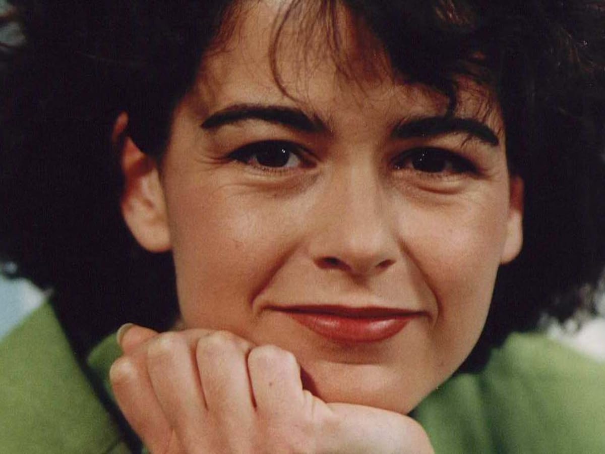 Zó zag actrice Caroline de Bruijn er vroeger uit | Libelle