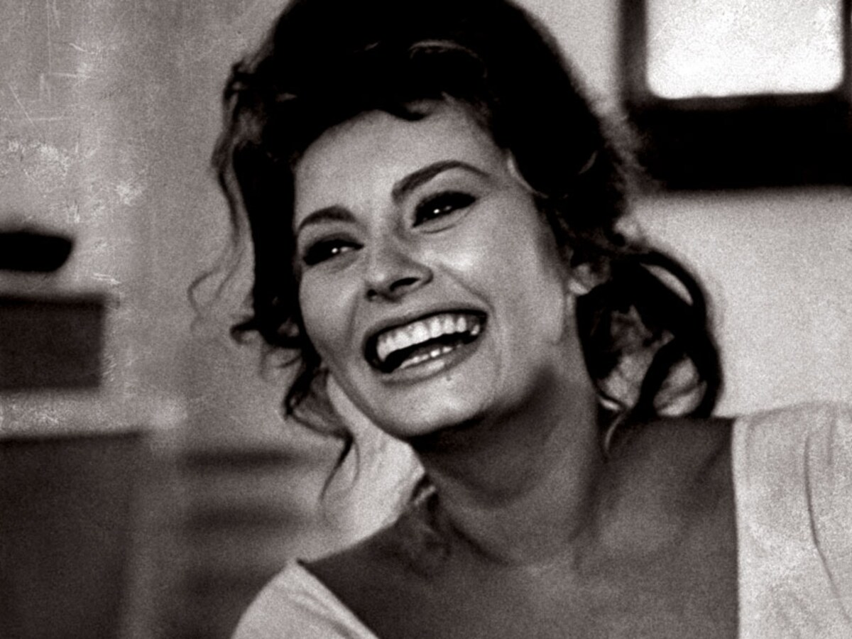 Ieri, Oggi, Domani: win het boek van Sophia Loren | Libelle