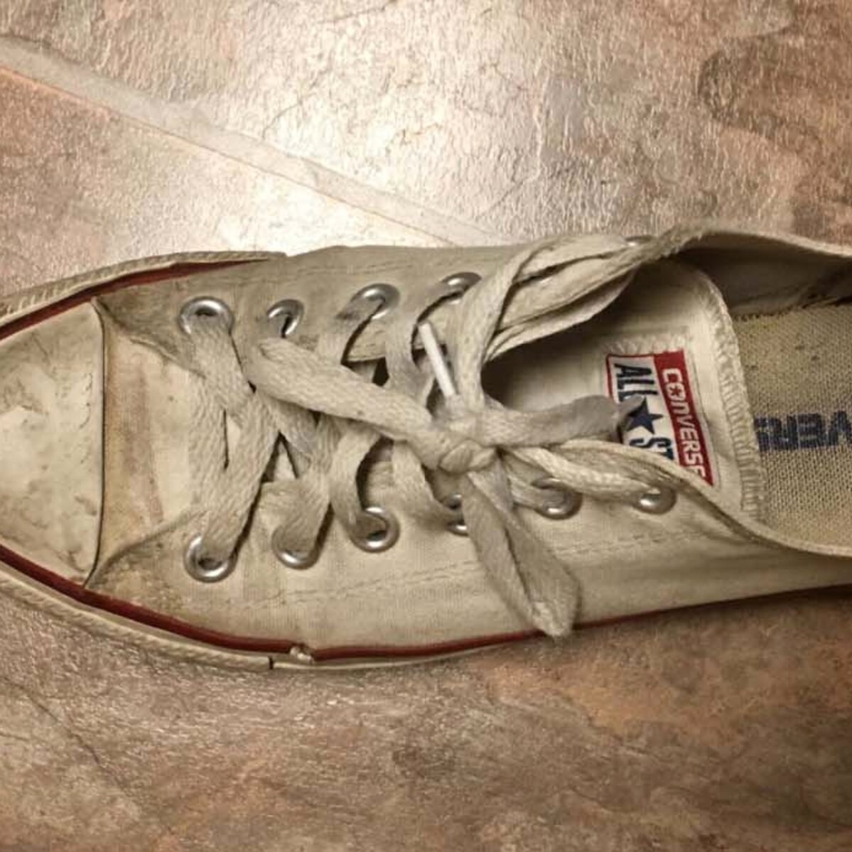 Schoenen terug wit 2025 krijgen