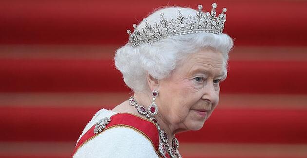 Assistente van Queen Elizabeth onthult dé tip om je sieraden schoon te ...