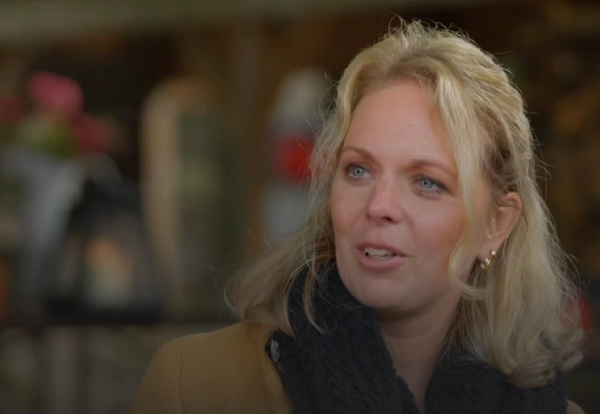 esther-doet-verhaal-in-het-mooiste-meisje-van-de-klas