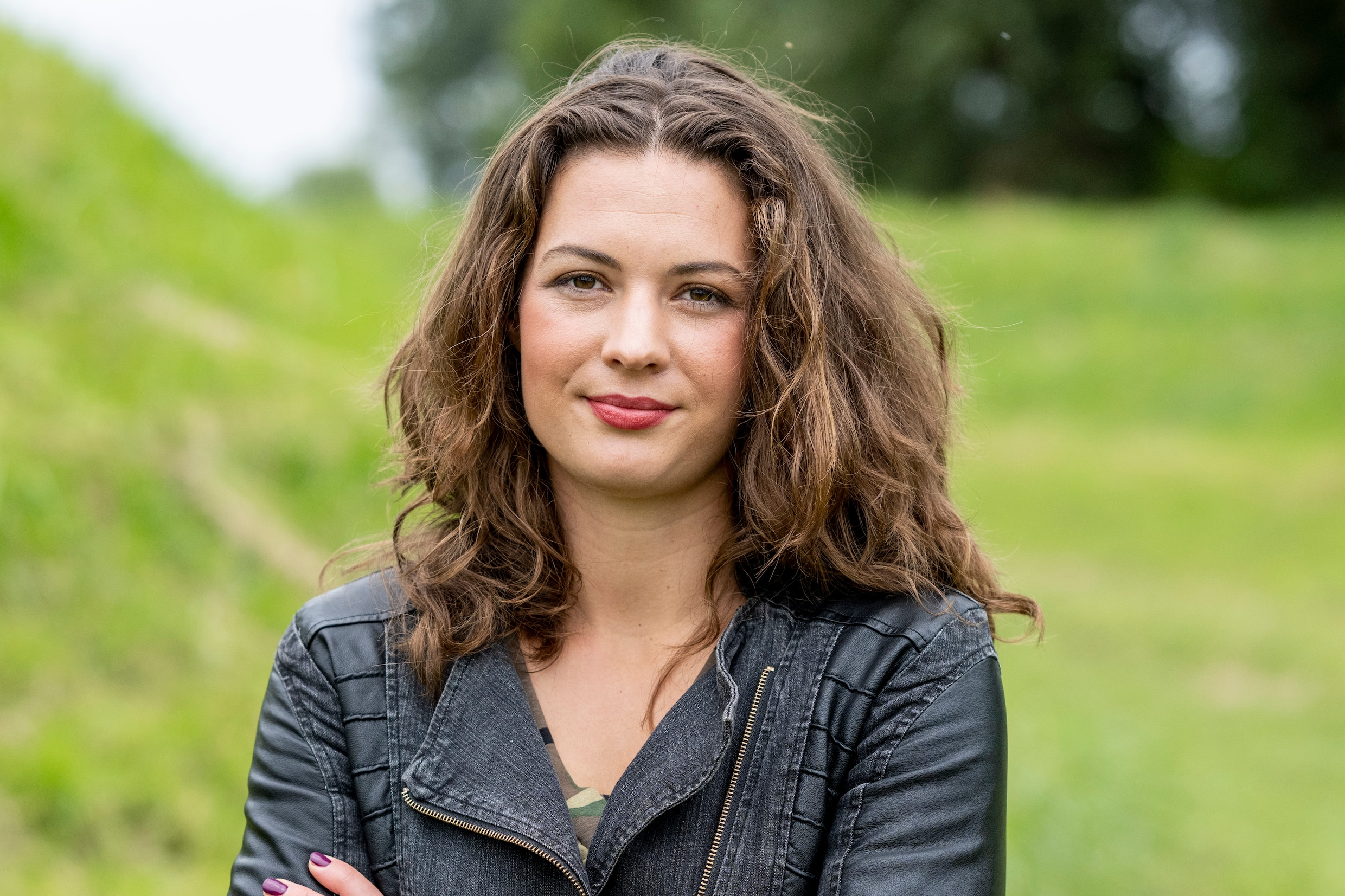 Boerin Annemiek is nog steeds op zoek naar een man: “Reageer” | Libelle