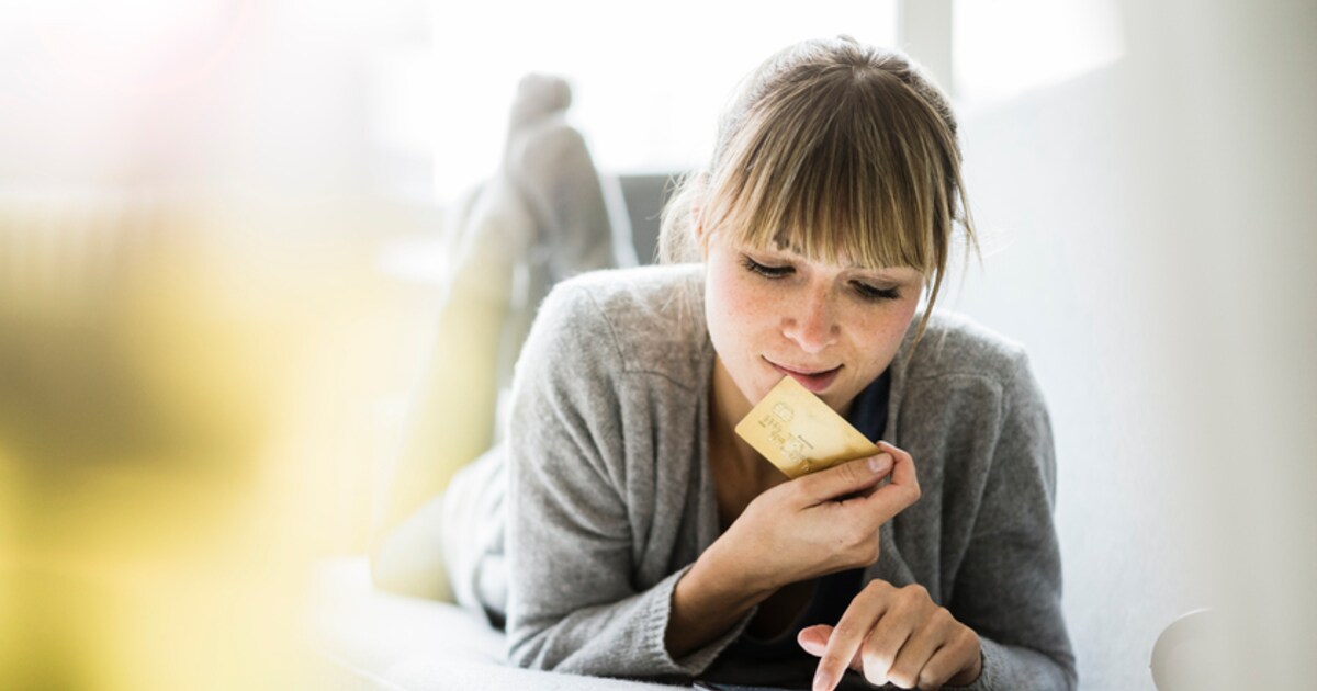 Loes (35): “Ik geef veel te veel geld uit, geld dat ik niet heb”