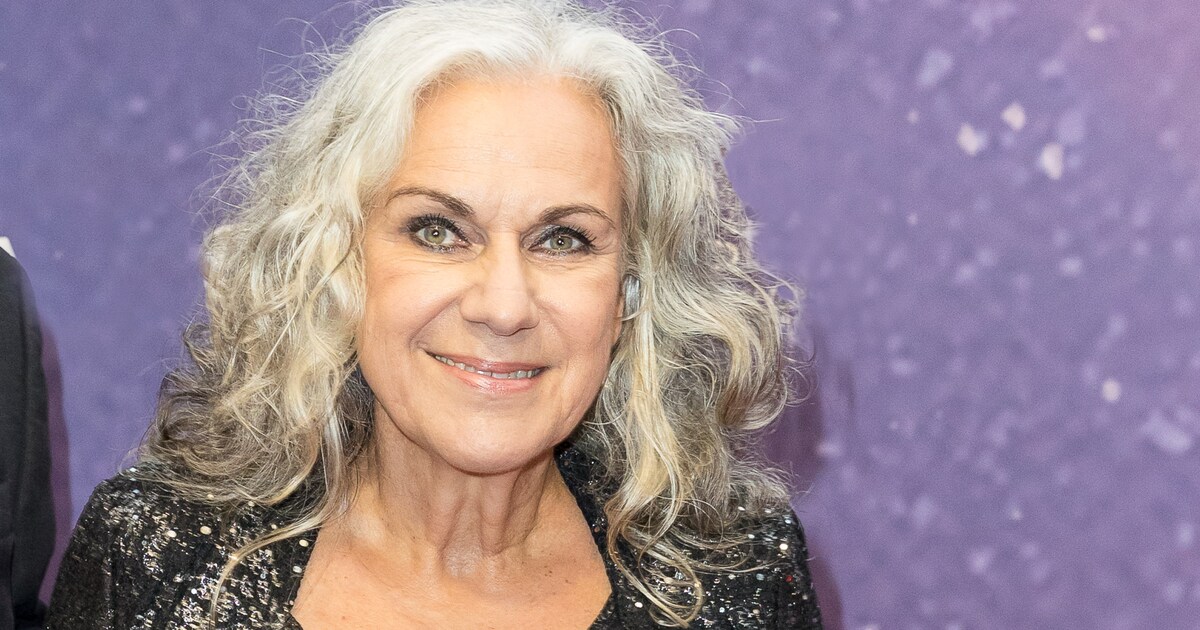 Cilly Dartell moet opnieuw bestraald worden: “Het zit nu in mijn rug ...