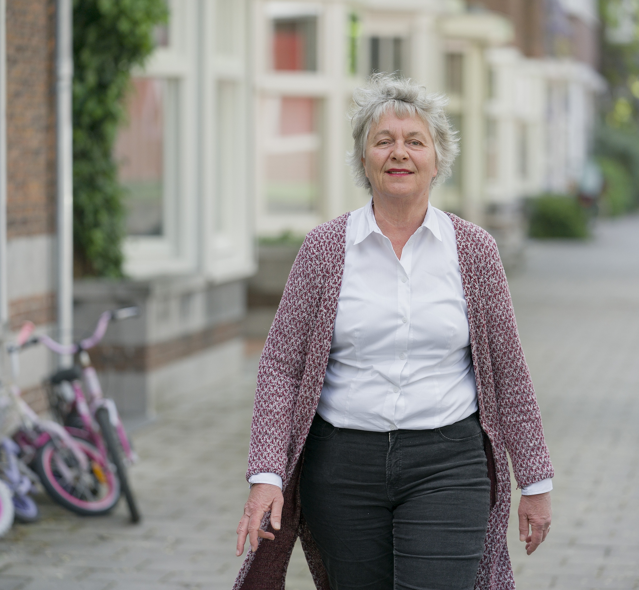 Etiquette-expert en columniste Beatrijs Ritsema overleden op 69-jarige ...