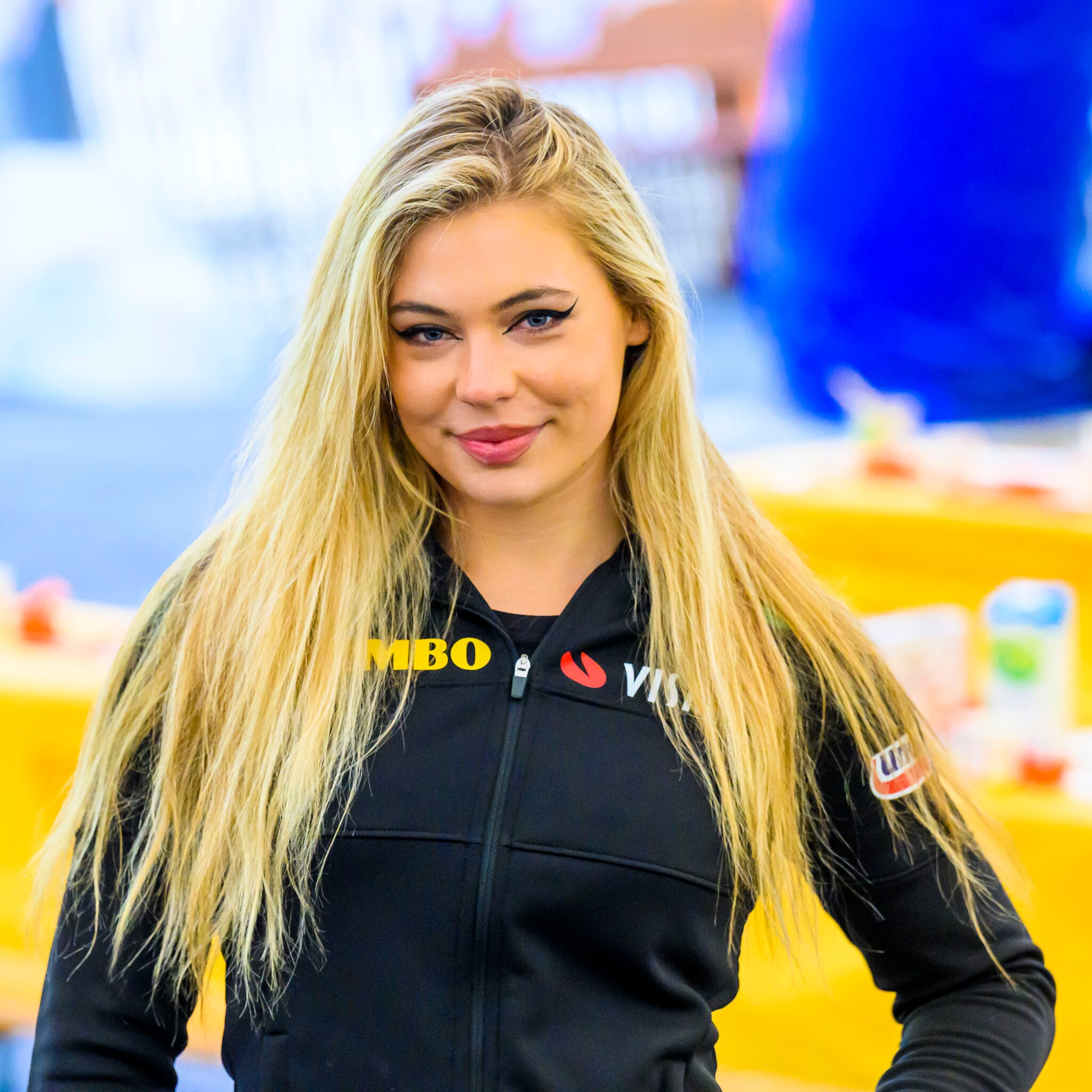 Schaatster Jutta Leerdam maakt catwalkdebuut op Milan Fashion Week