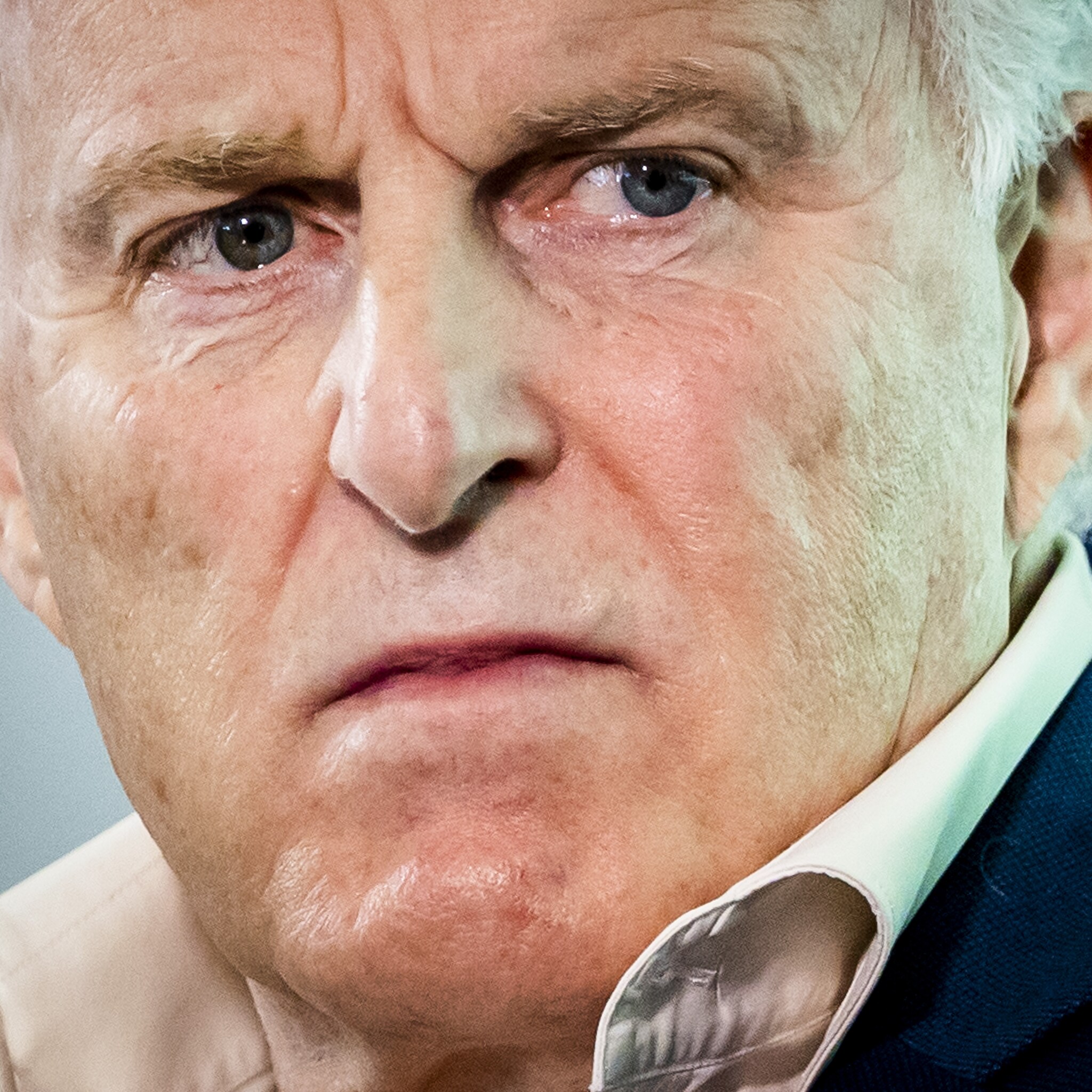 Wil je zien: de eerste beelden van de nieuwe dramaserie over het boek ...