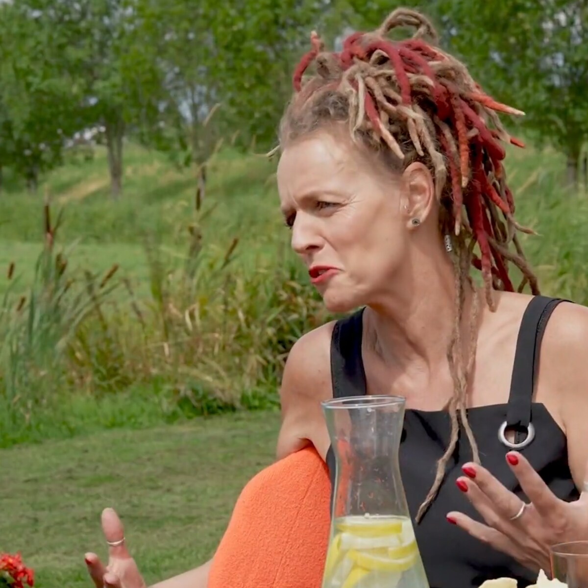 Wat is toch die zonnevlecht waar Anne uit 'B&B vol liefde' het over heeft? | Libelle