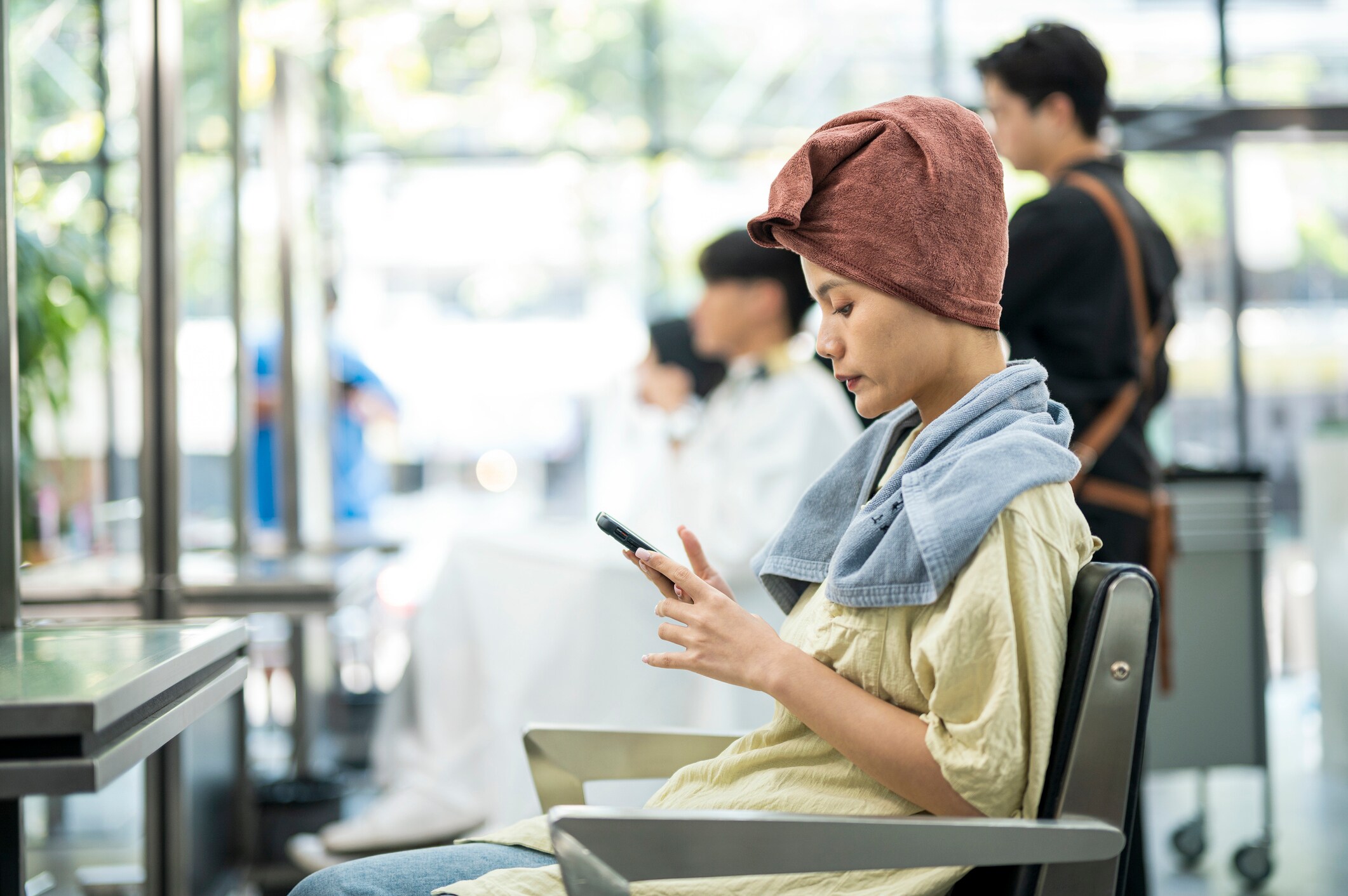 Waarom je nooit je haren moet wassen voordat je het laat verven bij de kapper Libelle