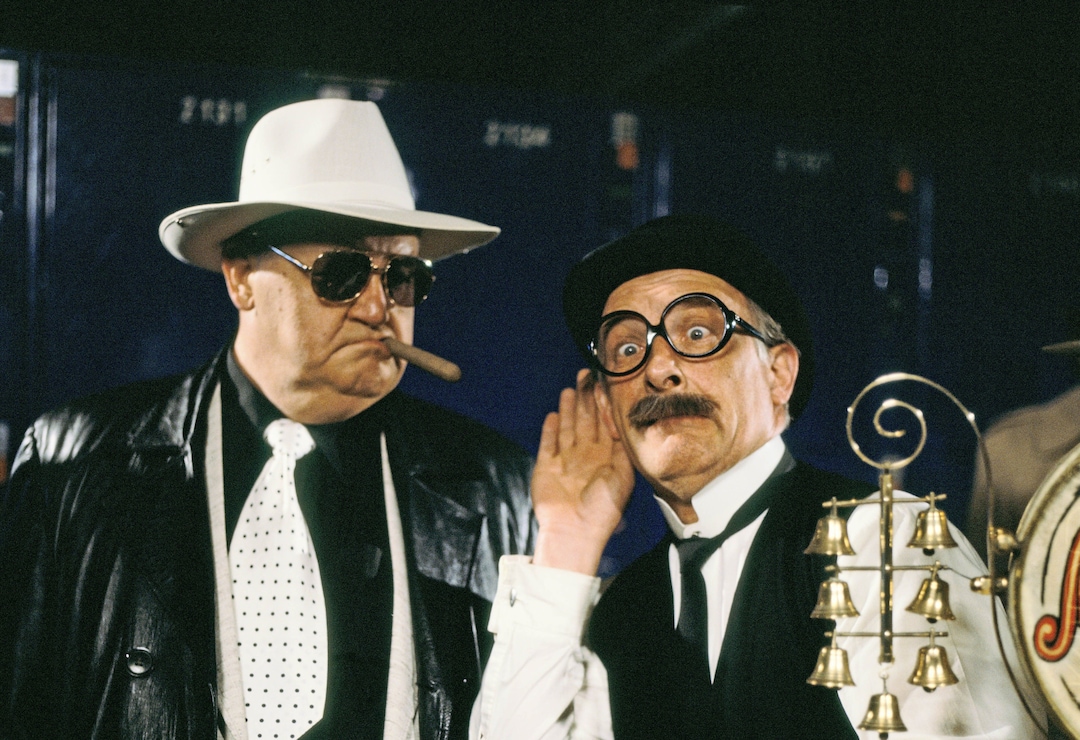 acteur-harry-dikmans-96-rechts-boef-b2-uit-bassie-en-adriaan