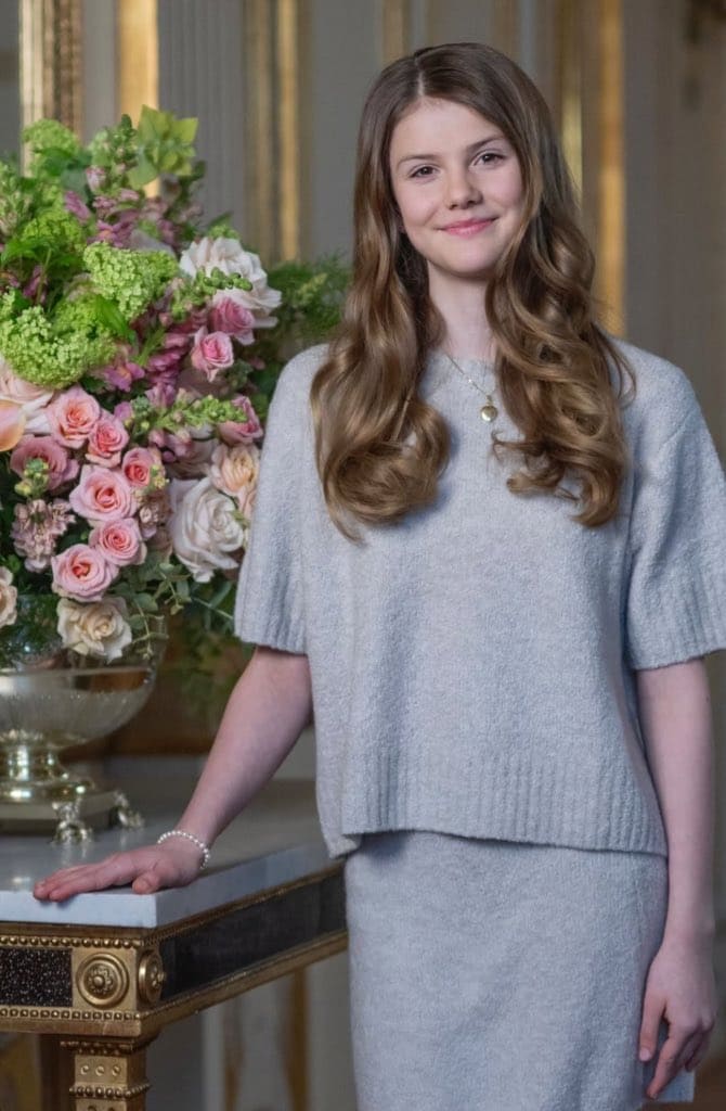 Prinses Estelle is bij de Zweedse royals de eerste puber in 25 jaar