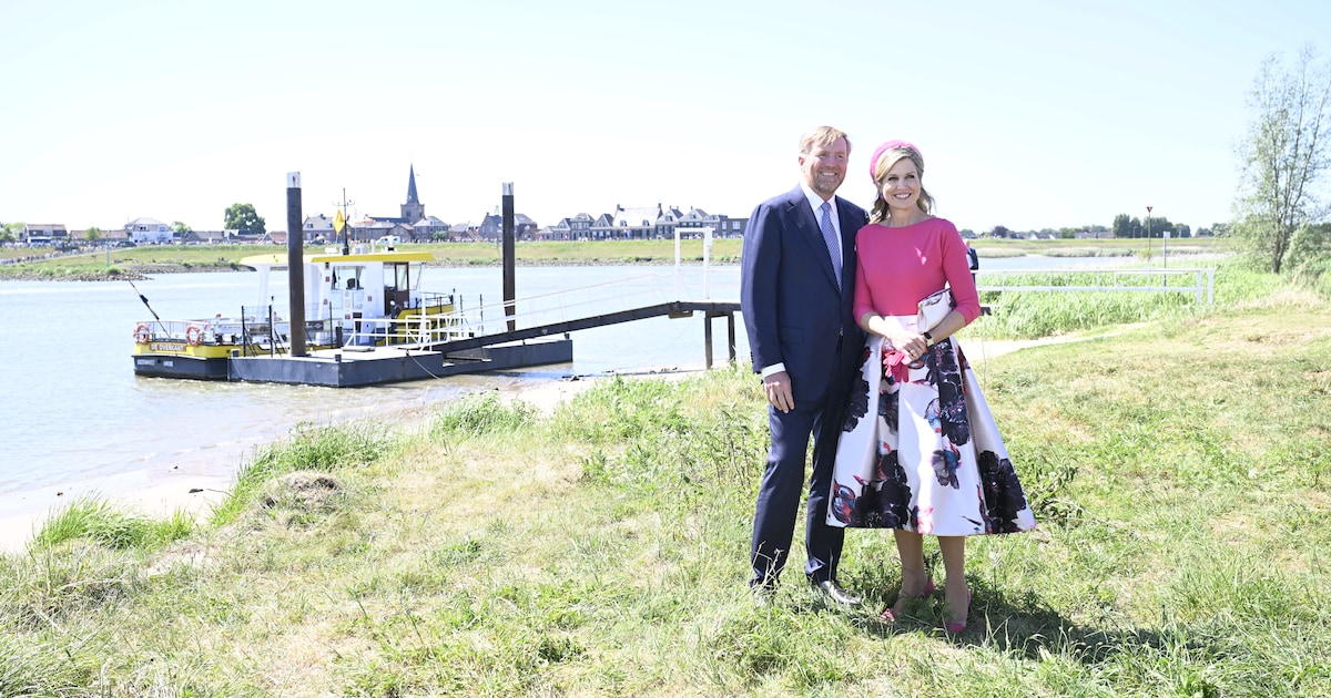 Máxima à la Jackie O: een ‘pillbox’ in Lopik