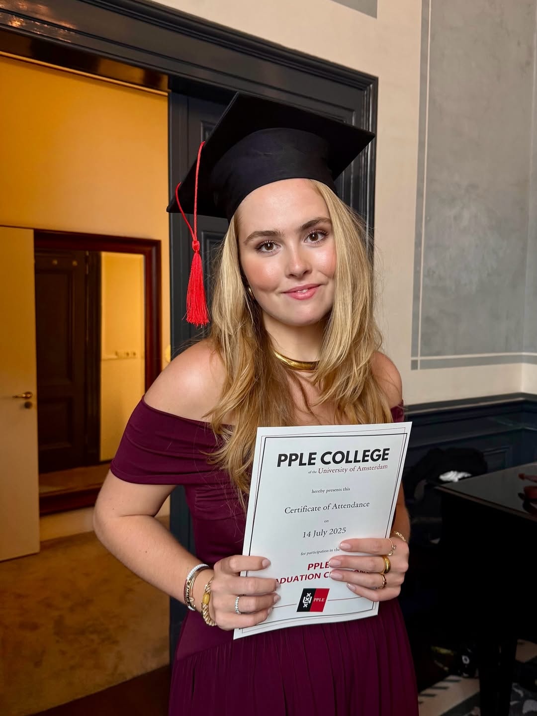 De prinses moet nog even wachten op haar definitieve diploma