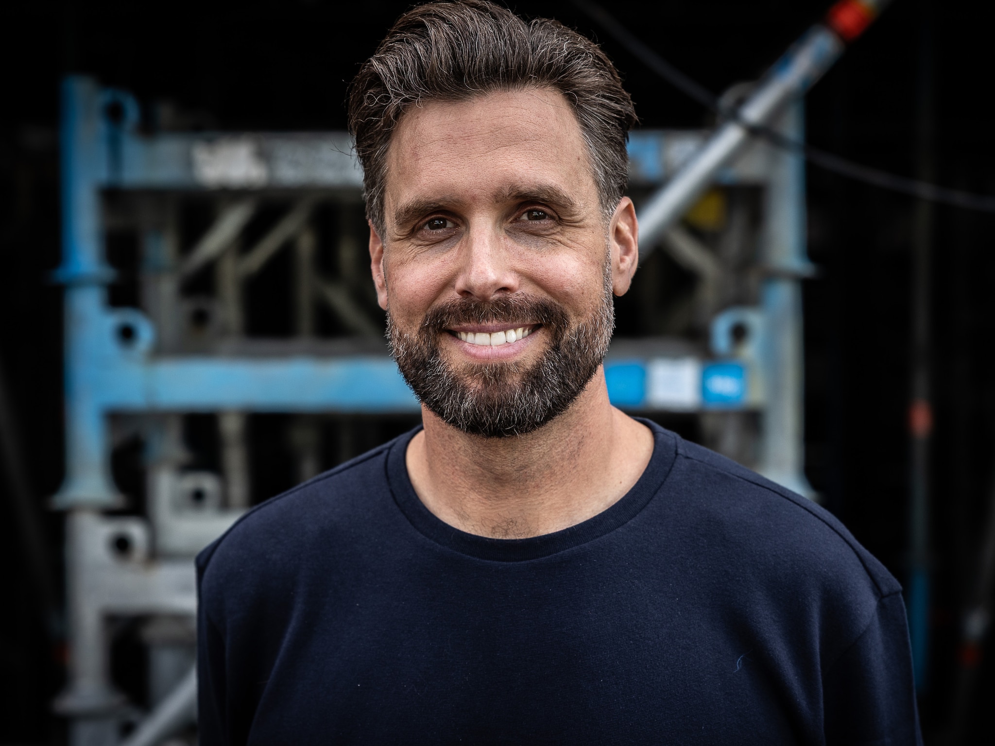 Nick Schilder rockt nieuwe look voor het goede doel