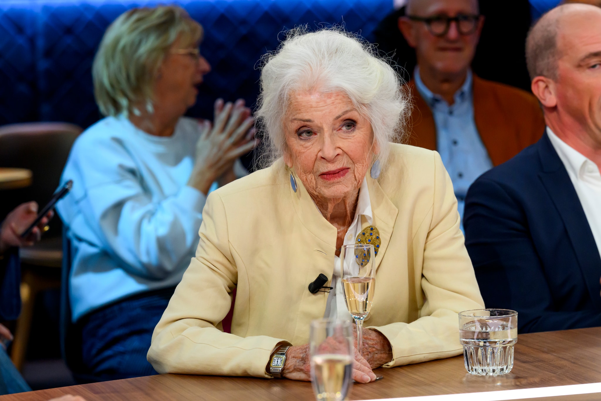 Verdrietig nieuws: koningin van de talkshow Sonja Barend is overleden