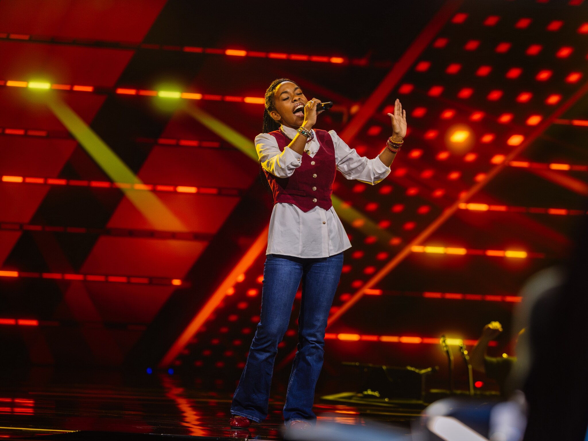 Kijkers snappen commentaar op Hailey in ‘The Voice of Holland’ niet