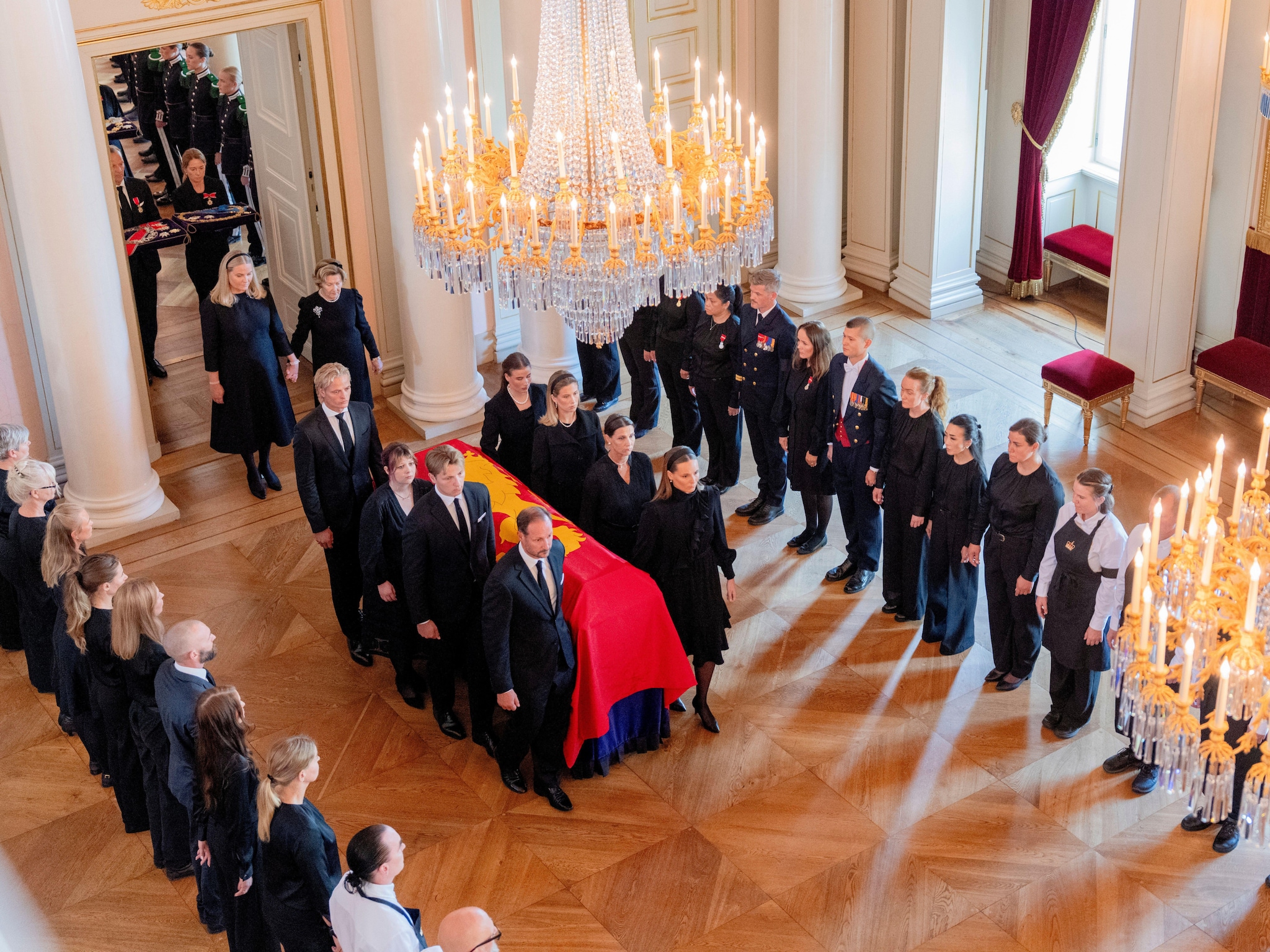 kinderen-kleinkinderen-harald-kist-door-paleis