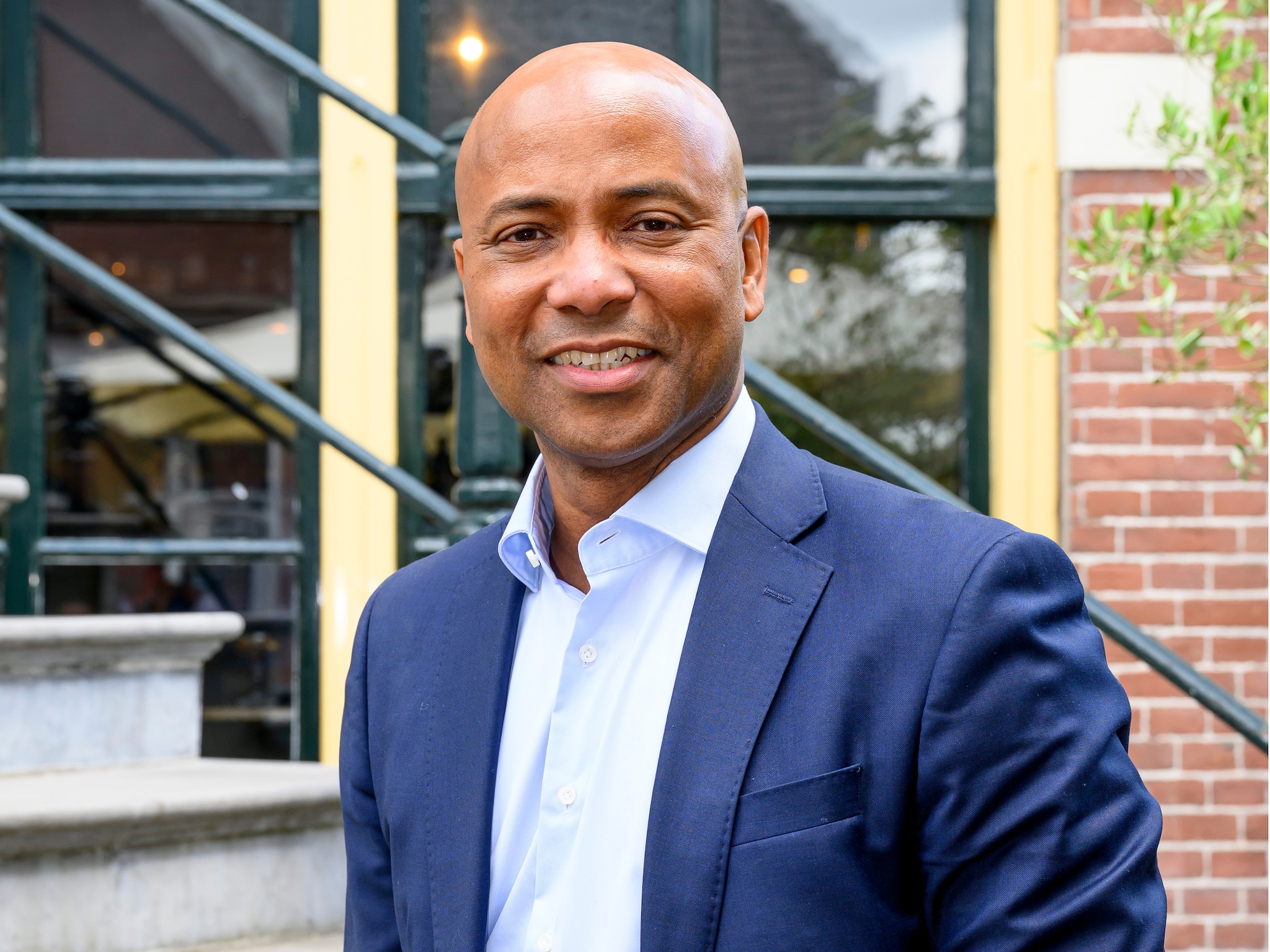 humberto-tan-60-verwacht-baby-met-nieuwe-vriendin