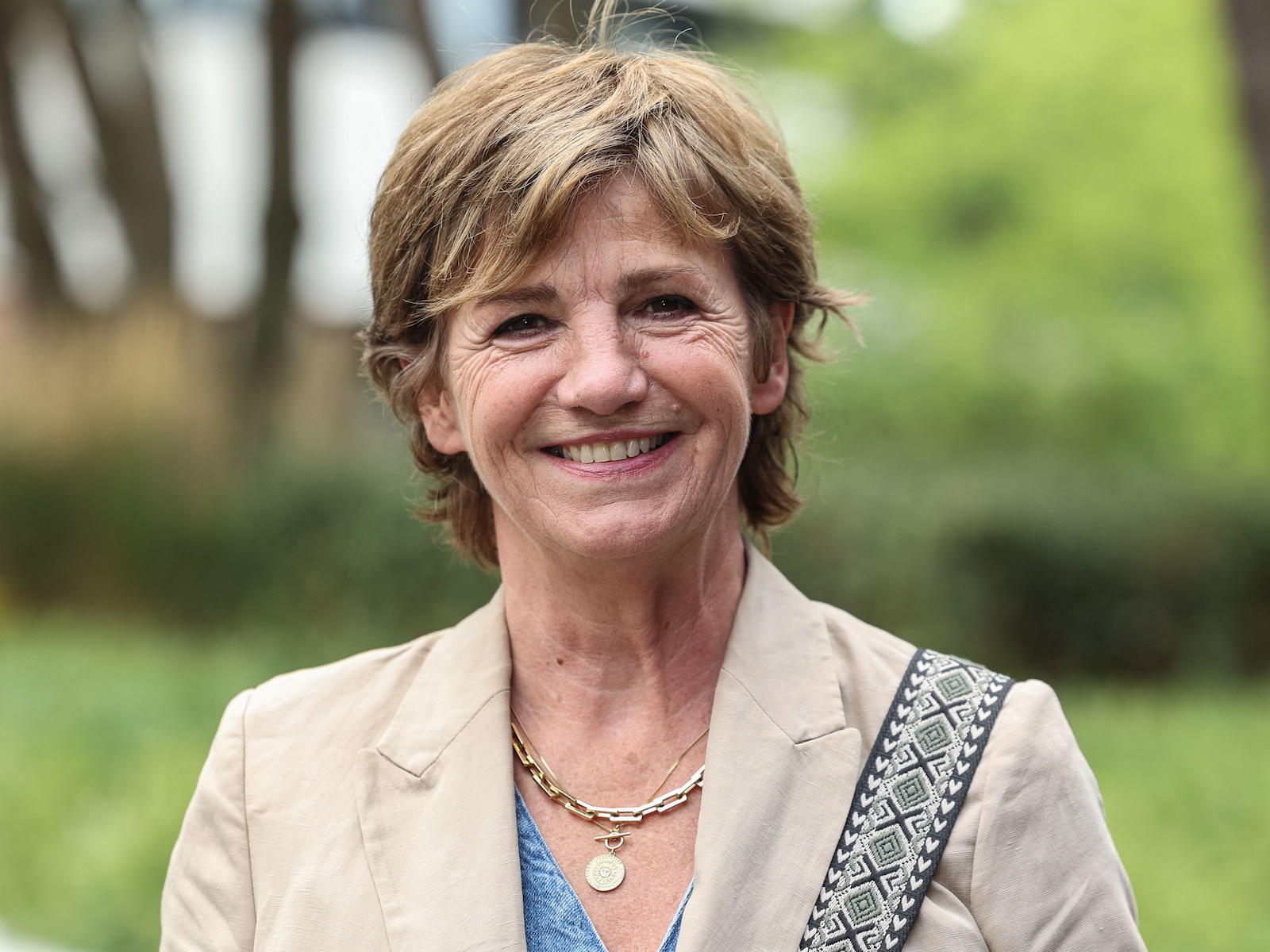 Martine van Os (69) stopt met Tijd voor Max: ‘Alles staat op losse schroeven’