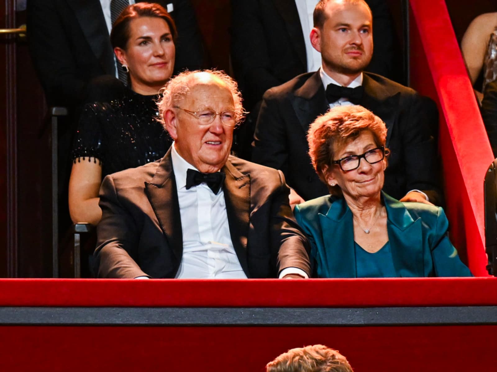 Joop van den Ende (84) in tranen bij eerbetoon: ‘Ik mis het enorm’