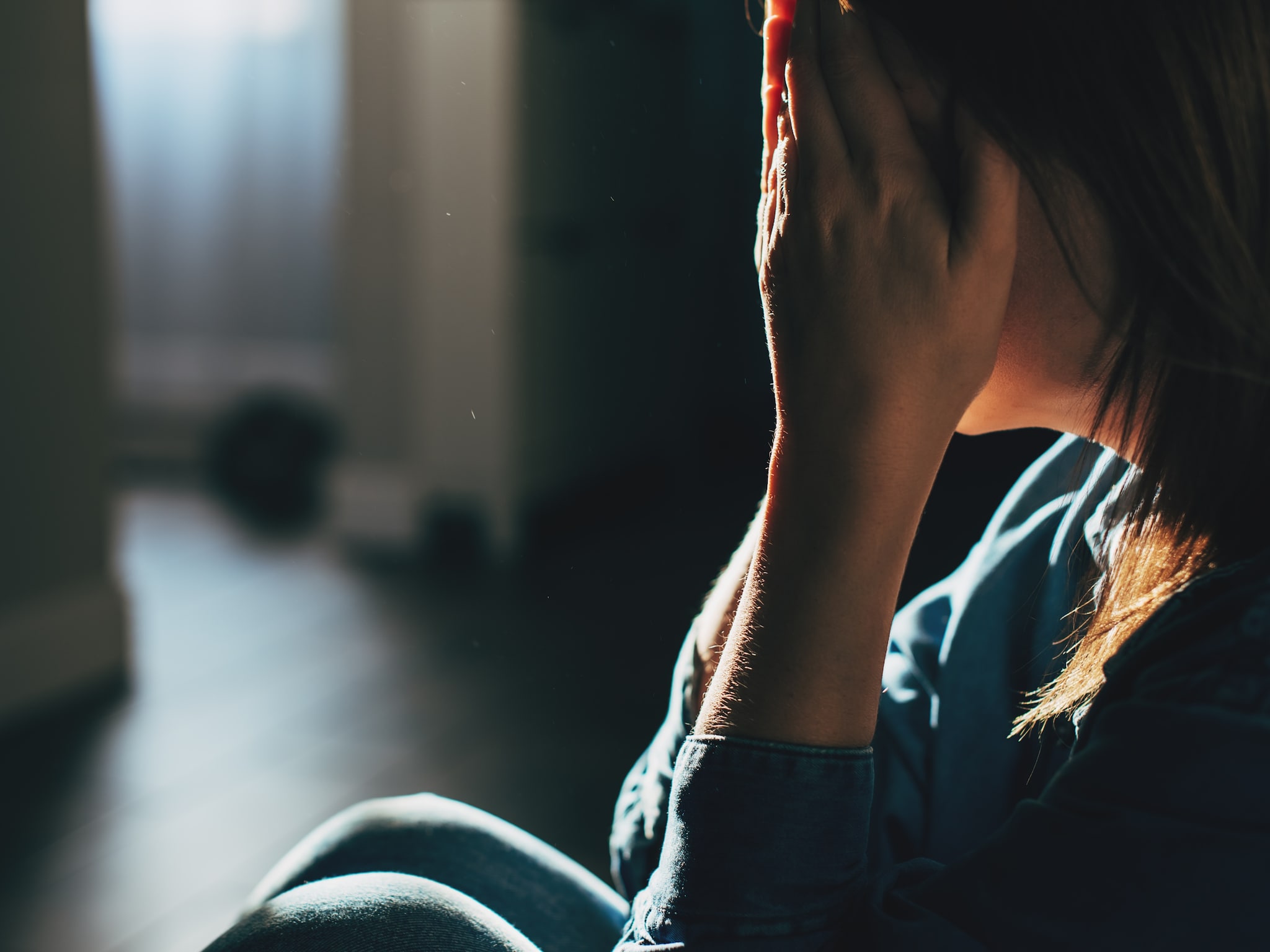 Suzanne (49) werd gestalkt en mishandeld door haar ex: ‘Ik heb wel ...